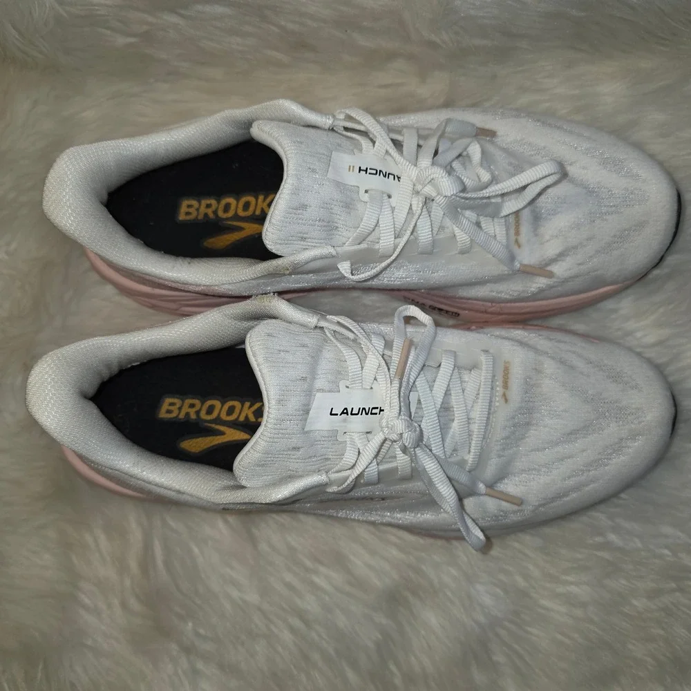 Brooks launch 11